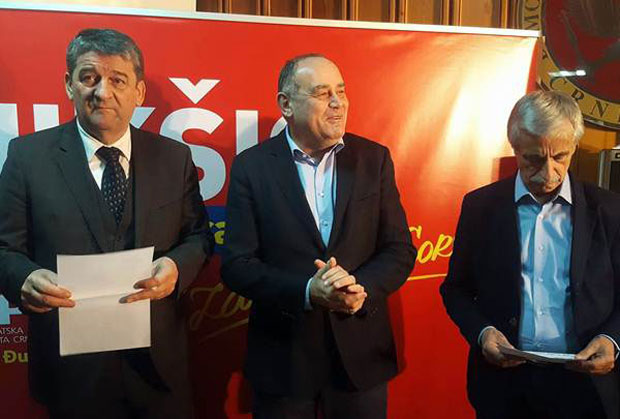 ИЗБОРИ У НИКШИЋУ: Опозиција славила бојкот